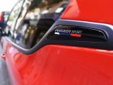 Peugeot 208 GTI emblemaPeugeot 208 GTI emblema